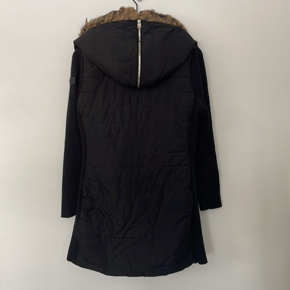 Calvin Klein | Walker Faux Fur Puffer Coat Ribbed Sleeves Black PFTJ4418 Small - Picture 10 of 13